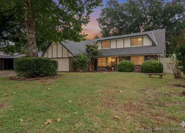 Property at 8217 S Marion Ave, Tulsa, OK 74137, 4 beds, 2.5 baths