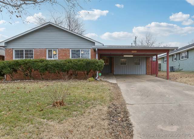 Property at 5734 E 24th Pl, Tulsa, OK 74114, 3 beds, 1.5 baths