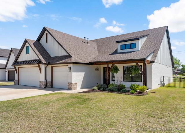 Property at 3075 N Front Rd, Catoosa, OK 74015, 3 beds, 2 baths