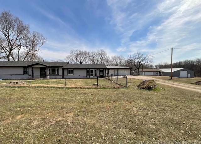 Property at 55804 600 Rd, Kansas, OK 74347, 3 beds, 2 baths