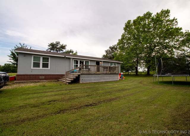 Property at 2641 W 83rd St S, Muskogee, OK 74401, 3 beds, 2 baths