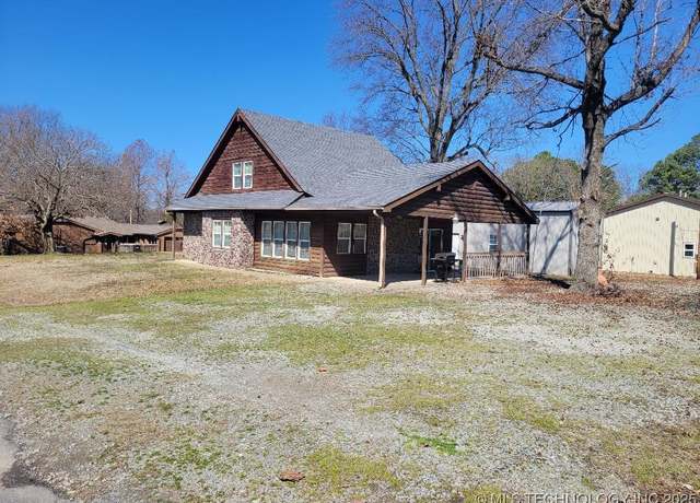 Property at 87 2nd St, Eufaula, OK 74432, 3 beds, 2 baths