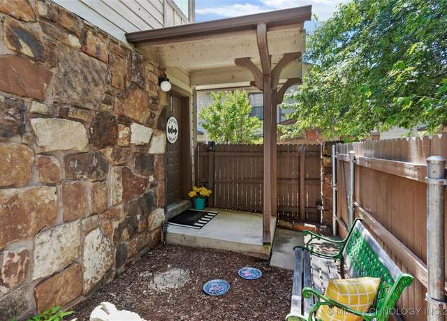 Property at 6374 S 80th EastAvenue Unit A, Tulsa, OK 74133, 1 bed, 1 bath