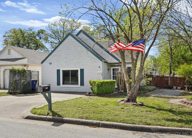 Property at 1932 W 61st Pl, Tulsa, OK 74132, 3 beds, 2.5 baths