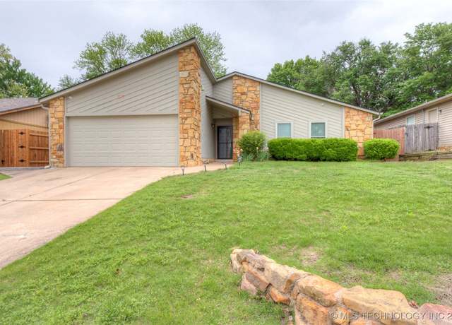 Property at 9407 S 92nd EastAvenue, Tulsa, OK 74133, 3 beds, 2 baths