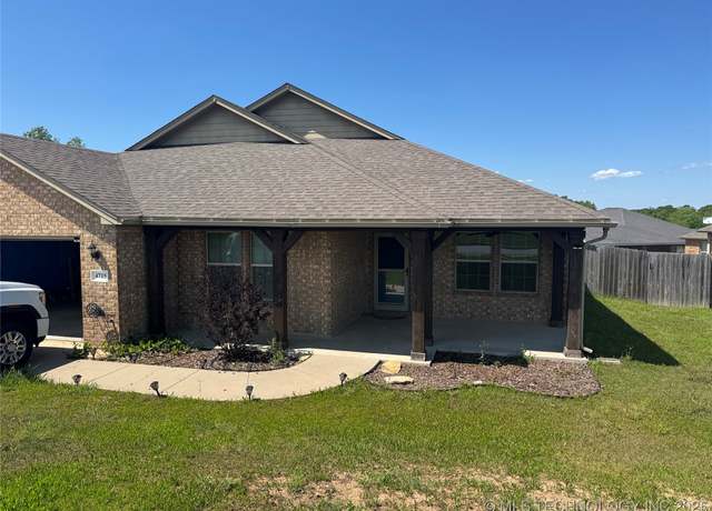 Property at 4715 Travertine, Ardmore, OK 73401, 4 beds, 2 baths