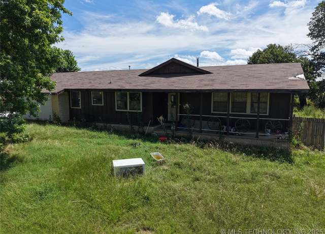 Property at 30332 S Vfw, Stigler, OK 74462, 3 beds, 2 baths