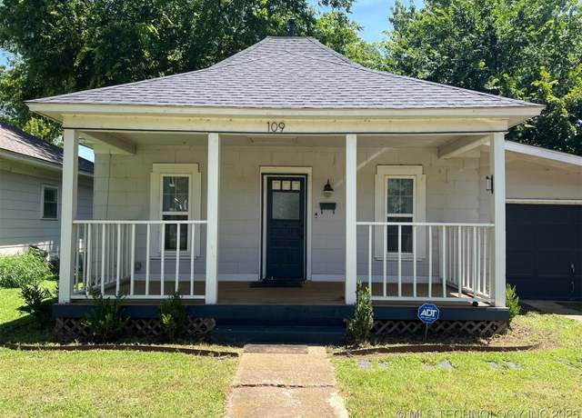 Property at 109 S Vine Ave, Cleveland, OK 74020, 2 beds, 1 bath