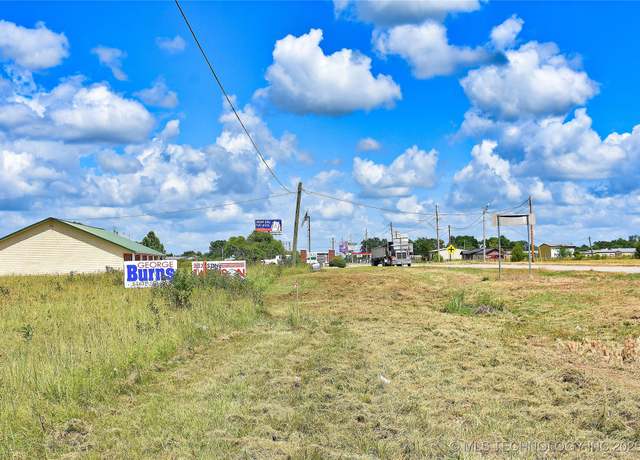 Property at 5 E Us Hwy 70, Hugo, OK 74743