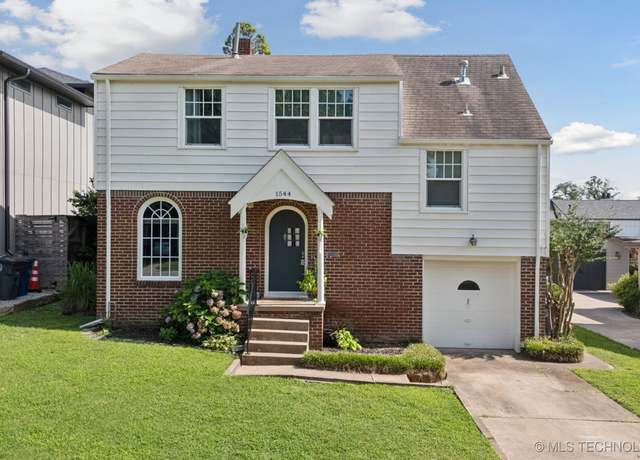 Property at 1544 E 34th St, Tulsa, OK 74105, 3 beds, 2 baths