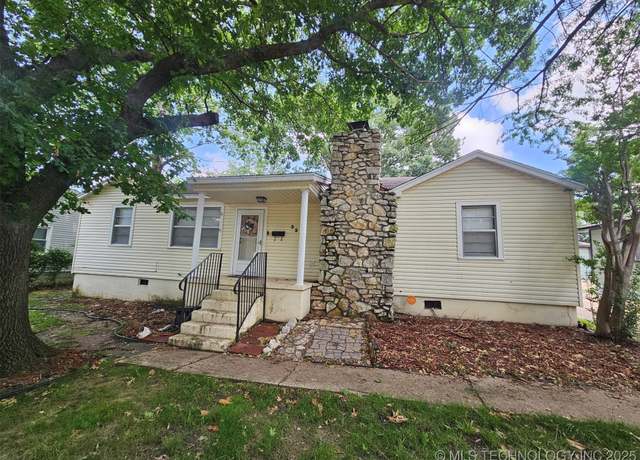 Property at 324 Ash, Ardmore, OK 73401, 3 beds, 2 baths