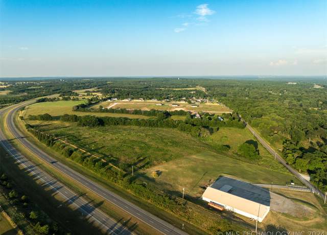 Property at 20 W Grandview Rd, Tahlequah, OK 74464