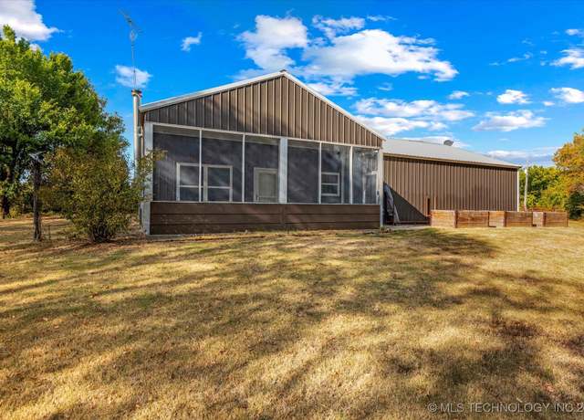 Property at 24131 N 4030 Rd, Bartlesville, OK 74006, 3 beds, 1 bath