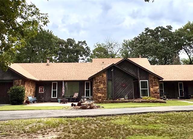 Property at 7750 River Ridge Rd, Muskogee, OK 74403, 4 beds, 3 baths