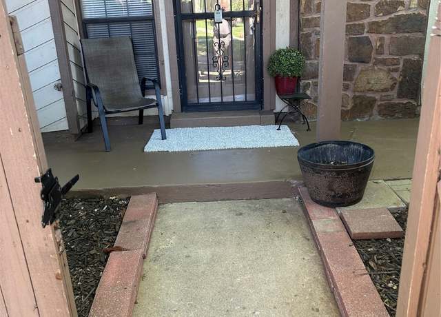 Property at 6371 S 80th Ave E Unit G, Tulsa, OK 74133, 2 beds, 1.5 baths