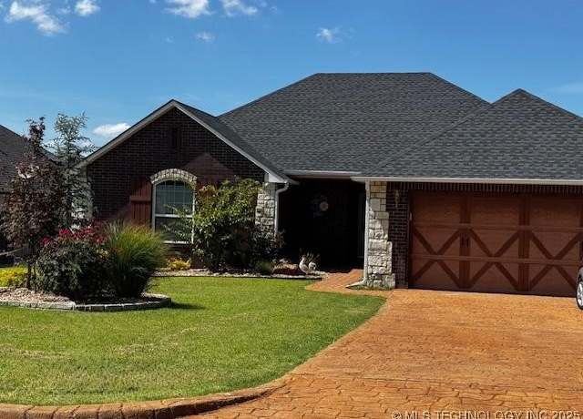 Property at 1017 E Reynolds Rd, Mcalester, OK 74501, 3 beds, 2 baths