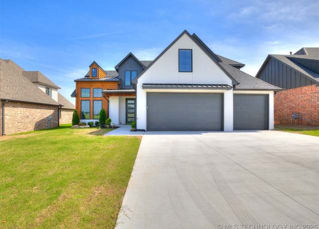 Property at 2508 E 135th Dr S, Bixby, OK 74008, 4 beds, 3.5 baths