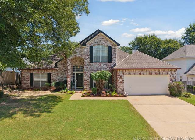 Property at 11223 S Oxford Ave, Tulsa, OK 74137, 4 beds, 2.5 baths