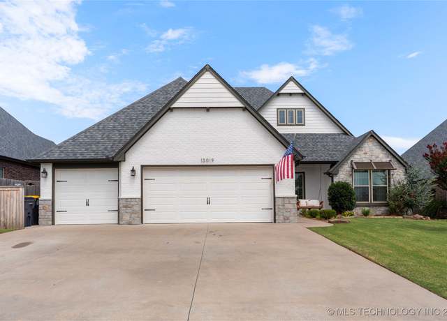 Property at 13019 S 5th Pl, Jenks, OK 74037, 4 beds, 3 baths