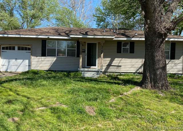 Property at 2508 Tull Ave, Muskogee, OK 74403, 3 beds, 2 baths
