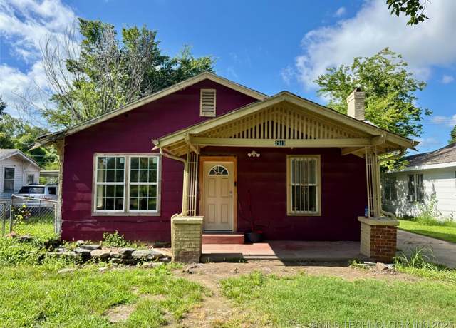 Property at 2919 Elgin St, Muskogee, OK 74401, 3 beds, 1 bath