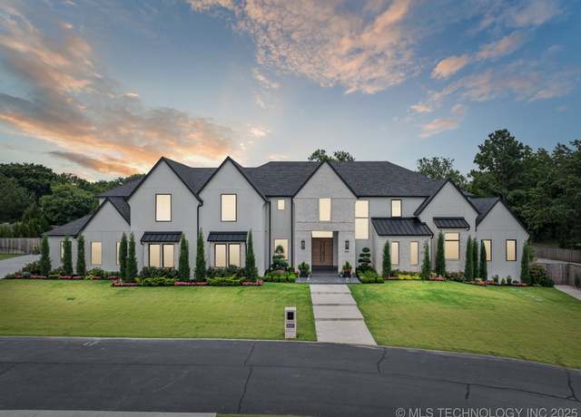 Property at 8401 S Desert Palm Ave W, Broken Arrow, OK 74011, 5 beds, 6 baths