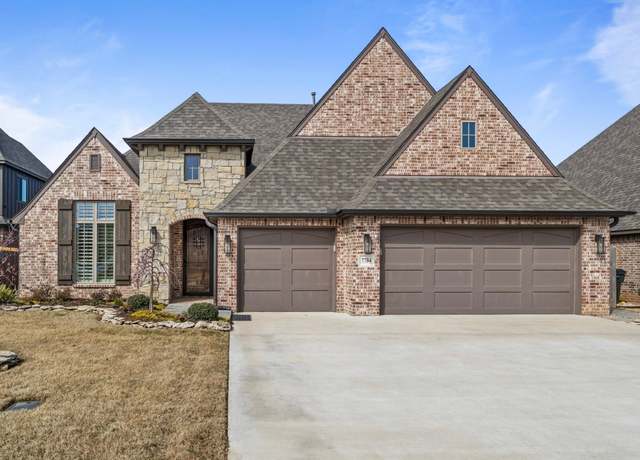Property at 7704 N 147th EastAvenue, Owasso, OK 74055, 3 beds, 2 baths
