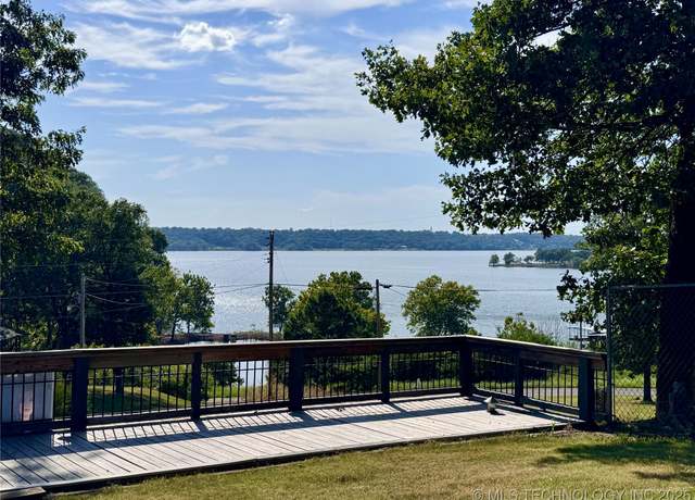 Property at 58 Seminole Trl, Spavinaw, OK 74366, 3 beds, 2 baths