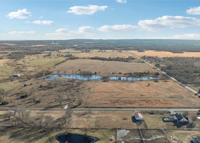 Property at 201 S Harvard Rd, Mounds, OK 74047