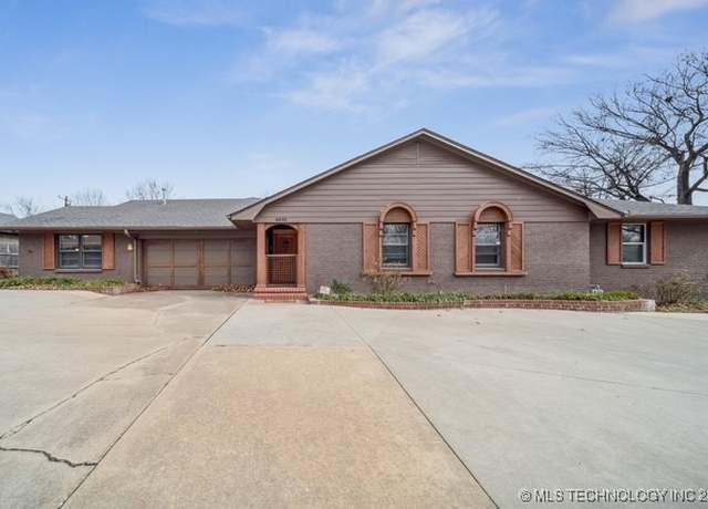 Property at 4633 S Delaware Ave, Tulsa, OK 74105, 4 beds, 3.5 baths