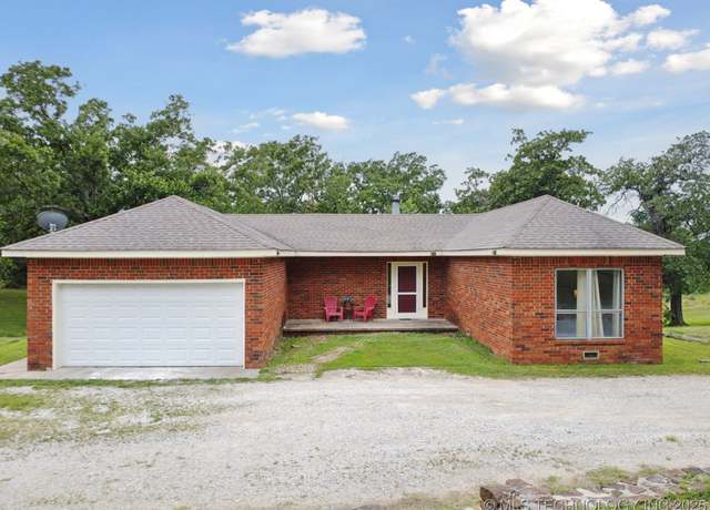 Property at 18005 S 4185 Rd, Claremore, OK 74017, 2 beds, 2 baths