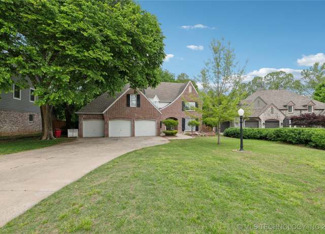 Property at 8907 N 104th Ave E, Owasso, OK 74055, 4 beds, 2.5 baths