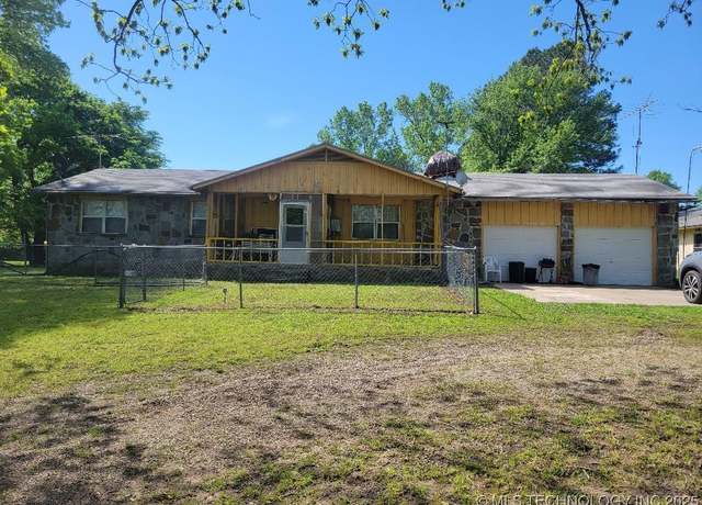 Property at 420198 E 1150 Rd, Checotah, OK 74426, 3 beds, 1.5 baths