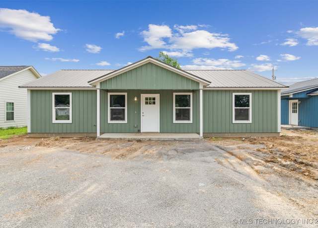 Property at 126 S Wilder St, Chouteau, OK 74337, 3 beds, 2 baths