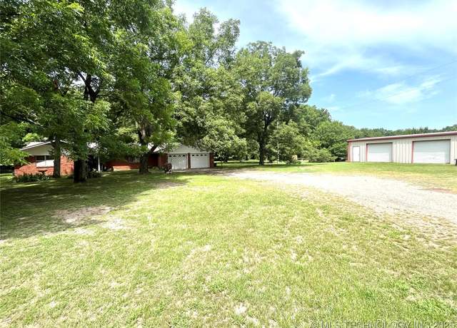 Property at 109866 S 4155 Rd, Checotah, OK 74426, 3 beds, 2 baths