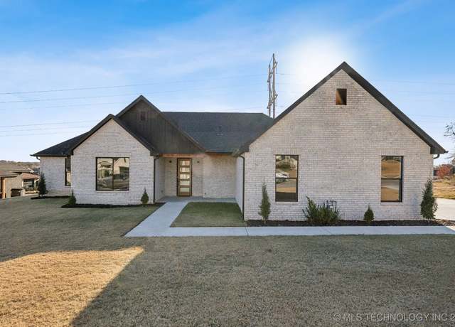 Property at 5500 Sagewood Ln, Sapulpa, OK 74066, 4 beds, 2.5 baths