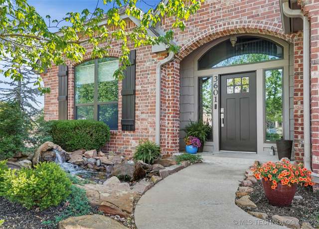 Property at 3601 W Quantico St, Broken Arrow, OK 74011, 4 beds, 3.5 baths