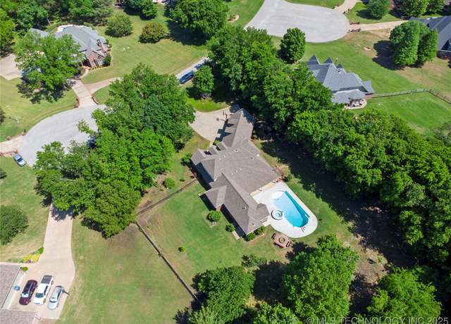 Property at 7313 N 199th East EastAvenue, Owasso, OK 74055, 5 beds, 4.5 baths