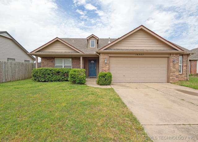 Property at 14507 E 110th Pl, Owasso, OK 74055, 3 beds, 2 baths