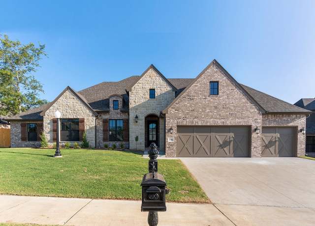 Property at 1506 Pinecrest Dr, Claremore, OK 74017, 4 beds, 2.5 baths