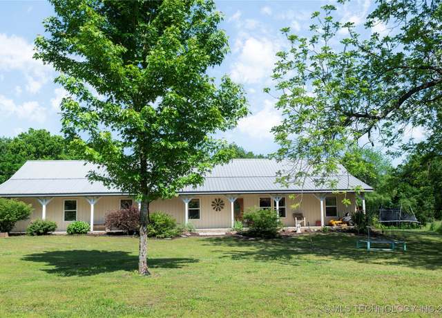 Property at 72413 S 4750 Rd, Westville, OK 74965, 3 beds, 2 baths