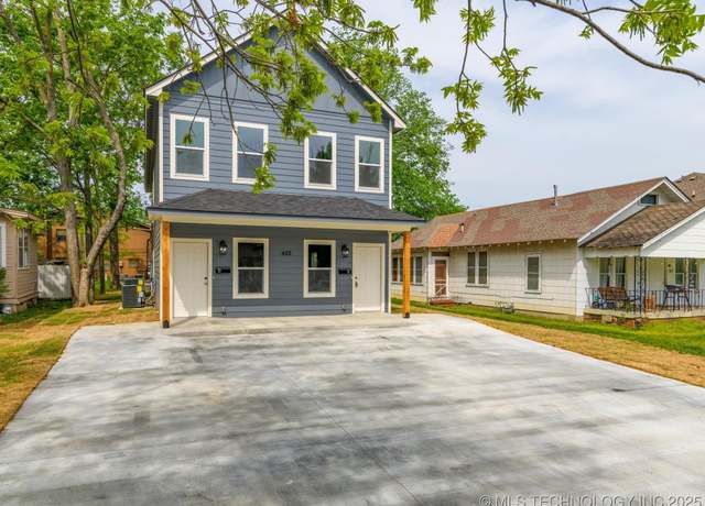 Property at 423 S Wyandotte Ave, Bartlesville, OK 74003, 4 beds, 4 baths