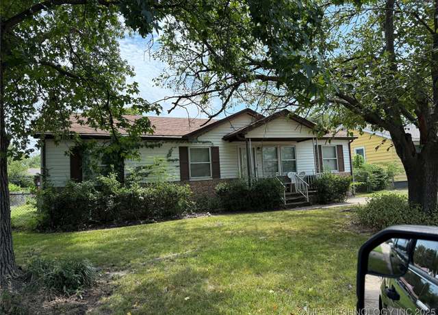 Property at 426 Elm, Ardmore, OK 73401, 3 beds, 1.5 baths