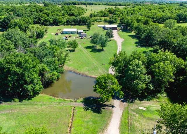 Property at 15522 E 370 Rd, Claremore, OK 74017, 2 beds, 2 baths