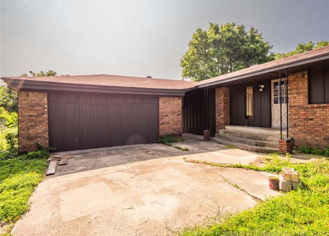 Property at 1015 Diehl Ln, Hartshorne, OK 74547, 3 beds, 2 baths