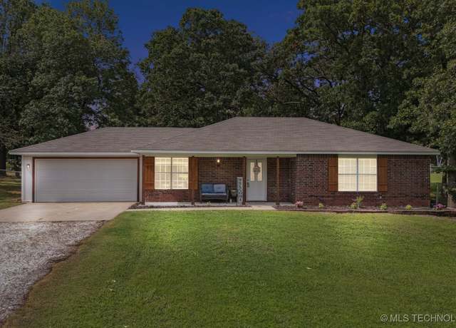 Property at 10245 E 3rd St, Claremore, OK 74019, 2 beds, 1.5 baths