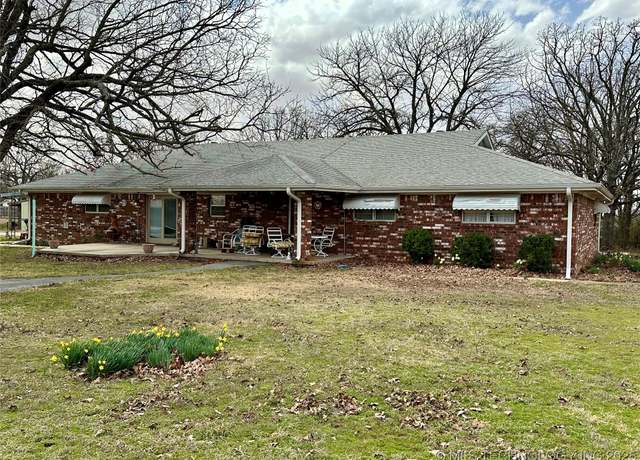 Property at 9742 State Hwy 20, Skiatook, OK 74070, 3 beds, 2 baths