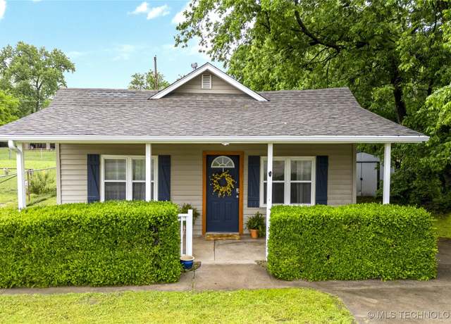 Property at 109 E Burnham Ave, Sapulpa, OK 74066, 2 beds, 1 bath