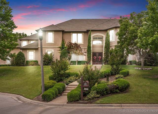 Property at 6215 E 86th Pl, Tulsa, OK 74137, 5 beds, 5 baths