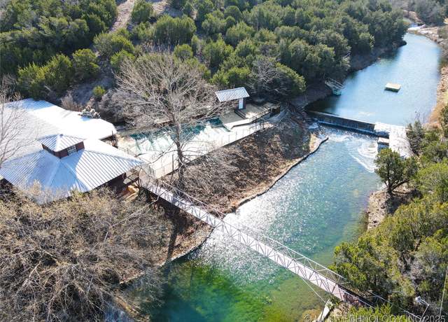 Property at 5095 S Highway 77 Hwy, Davis, OK 73030, 4 baths